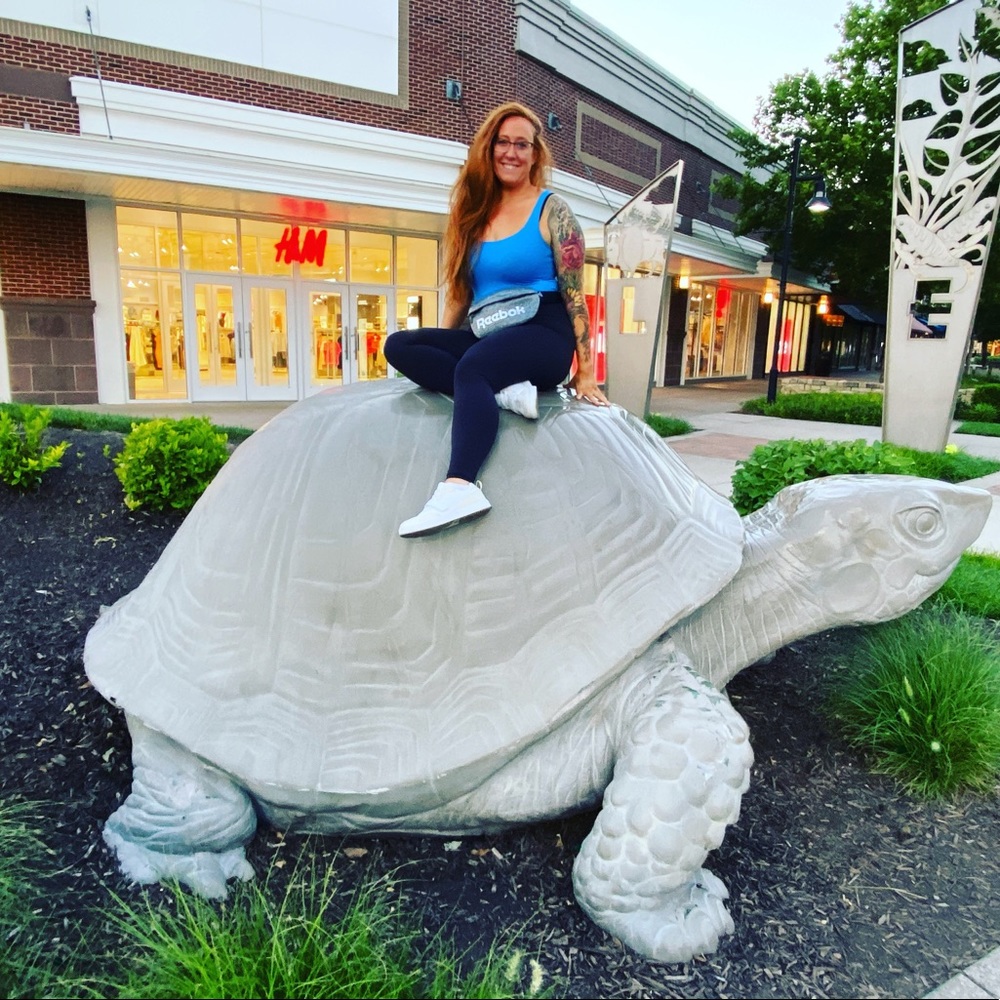 Meet your Posher, Julia